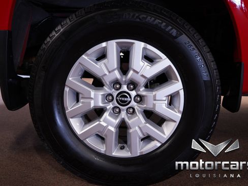 Used 2022 Nissan Frontier SV image 22