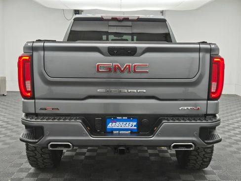 Used 2021 GMC Sierra 1500 AT4 w/ AT4 Premium Package image 19