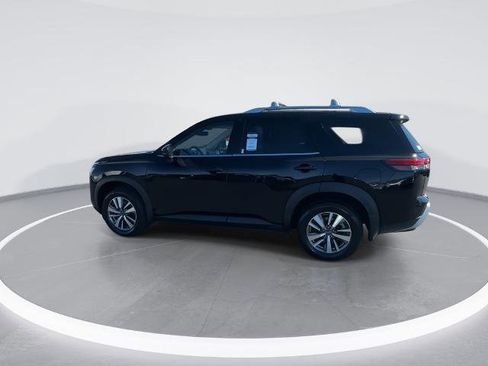 Certified 2023 Nissan Pathfinder SL w/ Lighting Package (N92) AWD/4WD image 6