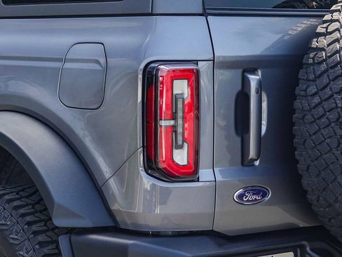Certified 2021 Ford Bronco Wildtrak image 7