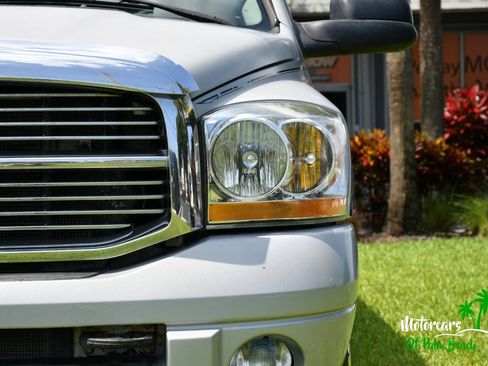 Used 2006 Dodge Ram 2500 Truck Laramie RWD image 22