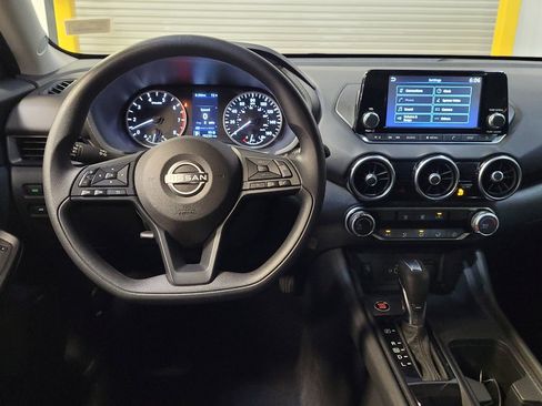 Used 2024 Nissan Sentra S FWD image 22