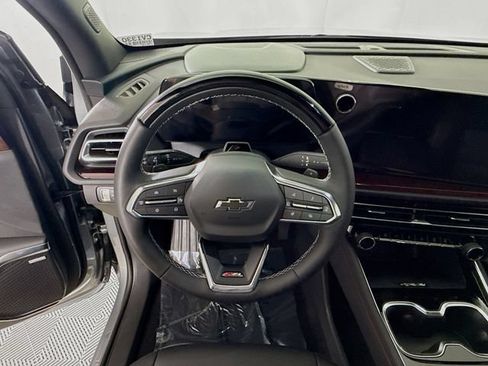 New 2026 Chevrolet Traverse Z71 w/ Enhanced Driving Package AWD/4WD image 13