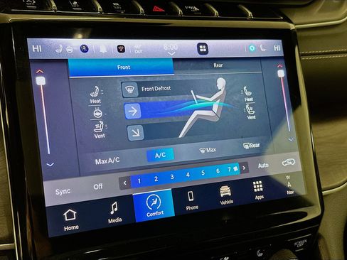 Used 2024 Jeep Grand Cherokee L Limited w/ Luxury Tech Group II image 24