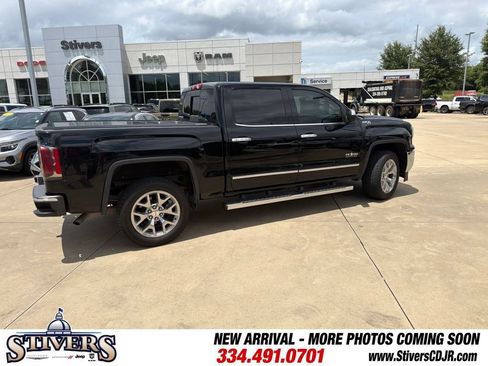 Used 2018 GMC Sierra 1500 SLT w/ Texas SLT Premium Package AWD/4WD image 9