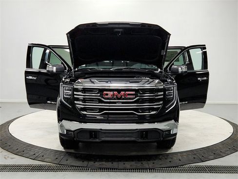 New 2026 GMC Sierra 1500 SLT w/ SLT Premium Plus Package image 10