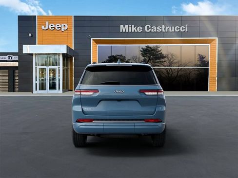 New 2026 Jeep Grand Cherokee L Limited AWD/4WD image 7