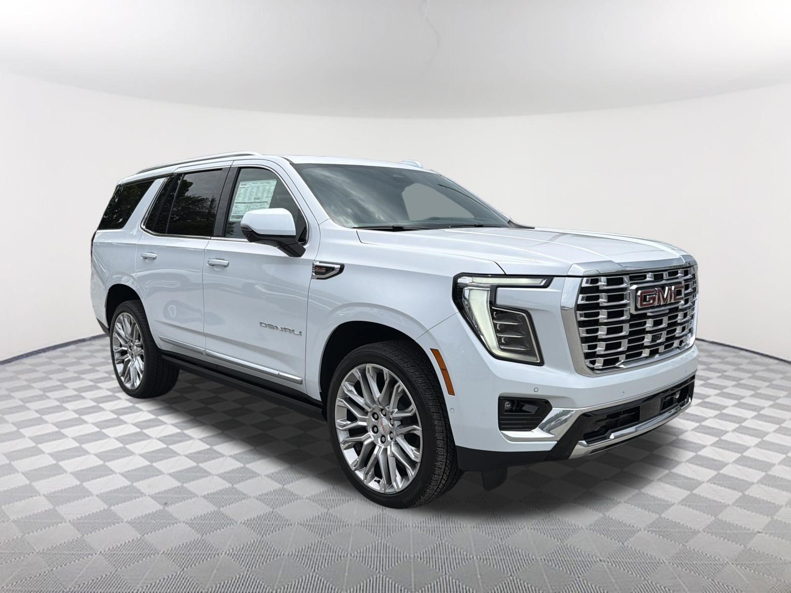 New 2026 GMC Yukon Denali w/ Denali Reserve Package AWD/4WD image 3