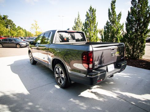 Used 2018 Honda Ridgeline RTL-E image 8