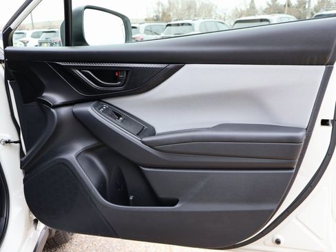 Used 2022 Subaru Crosstrek 2.0i Premium w/ Popular Package #4 image 9