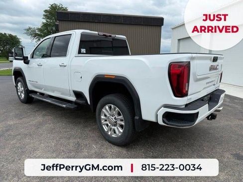 Used 2021 GMC Sierra 2500 Denali w/ Denali Ultimate Package AWD/4WD image 9