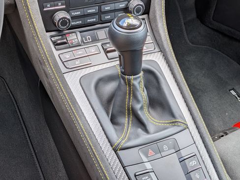 Certified 2024 Porsche 718 Boxster Spyder RS RWD image 17