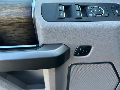 Used 2019 Ford F450 Limited w/ FX4 Off-Road Package image 11