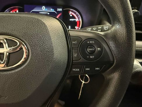 Used 2023 Toyota RAV4 LE FWD image 30