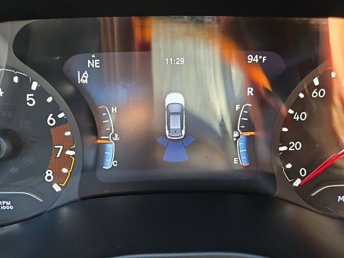 Used 2023 Jeep Compass Trailhawk AWD/4WD image 57