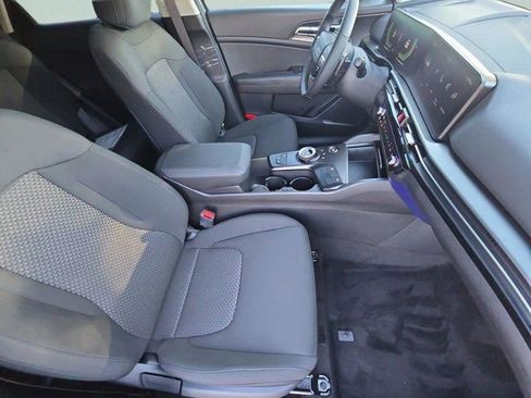 New 2026 Kia Sportage S image 35