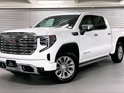 Used 2022 GMC Sierra 1500 Denali w/ Denali Carbonpro Edition