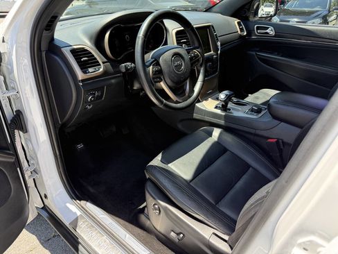 Used 2015 Jeep Grand Cherokee Limited AWD/4WD image 8