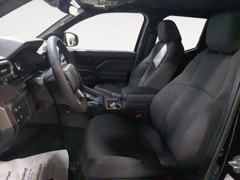 Used 2024 Toyota Tacoma SR5 image 10