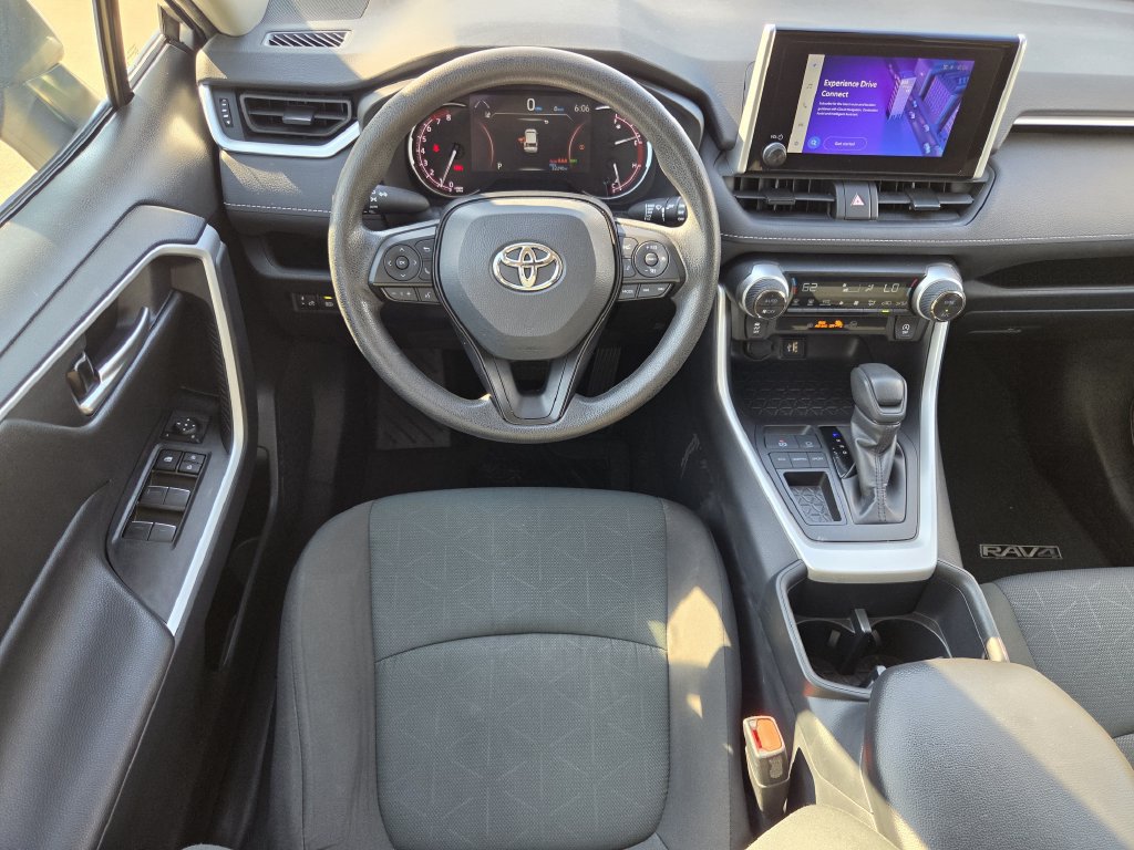 Used 2025 Toyota RAV4 XLE FWD image 14