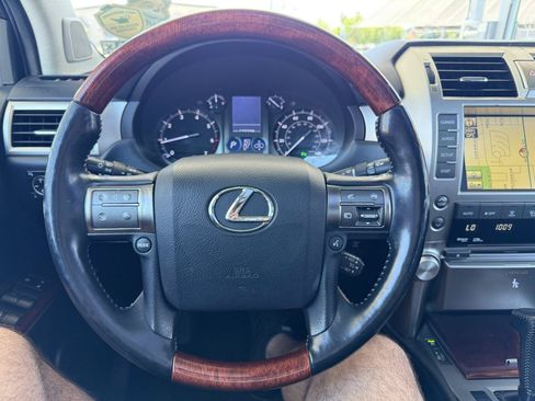 Used 2010 Lexus GX 460 Premium AWD/4WD image 25