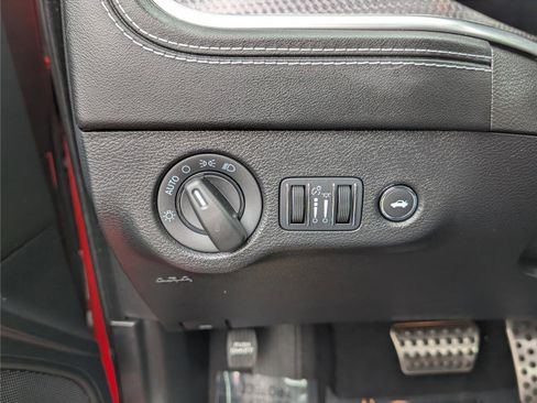 Used 2022 Dodge Charger SRT Hellcat w/ Harman/Kardon Audio Group image 26