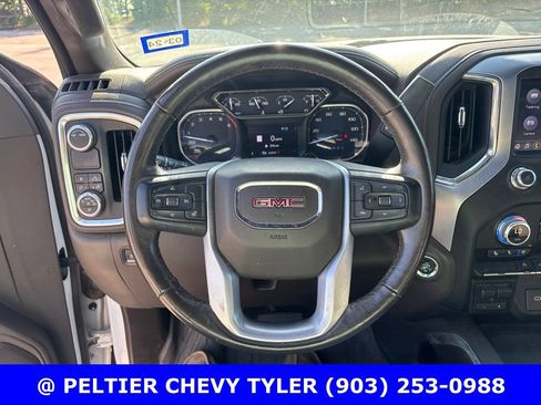 Used 2020 GMC Sierra 1500 SLT RWD image 16