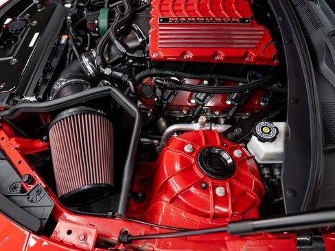 Used 2018 Chevrolet Camaro SS RWD image 13
