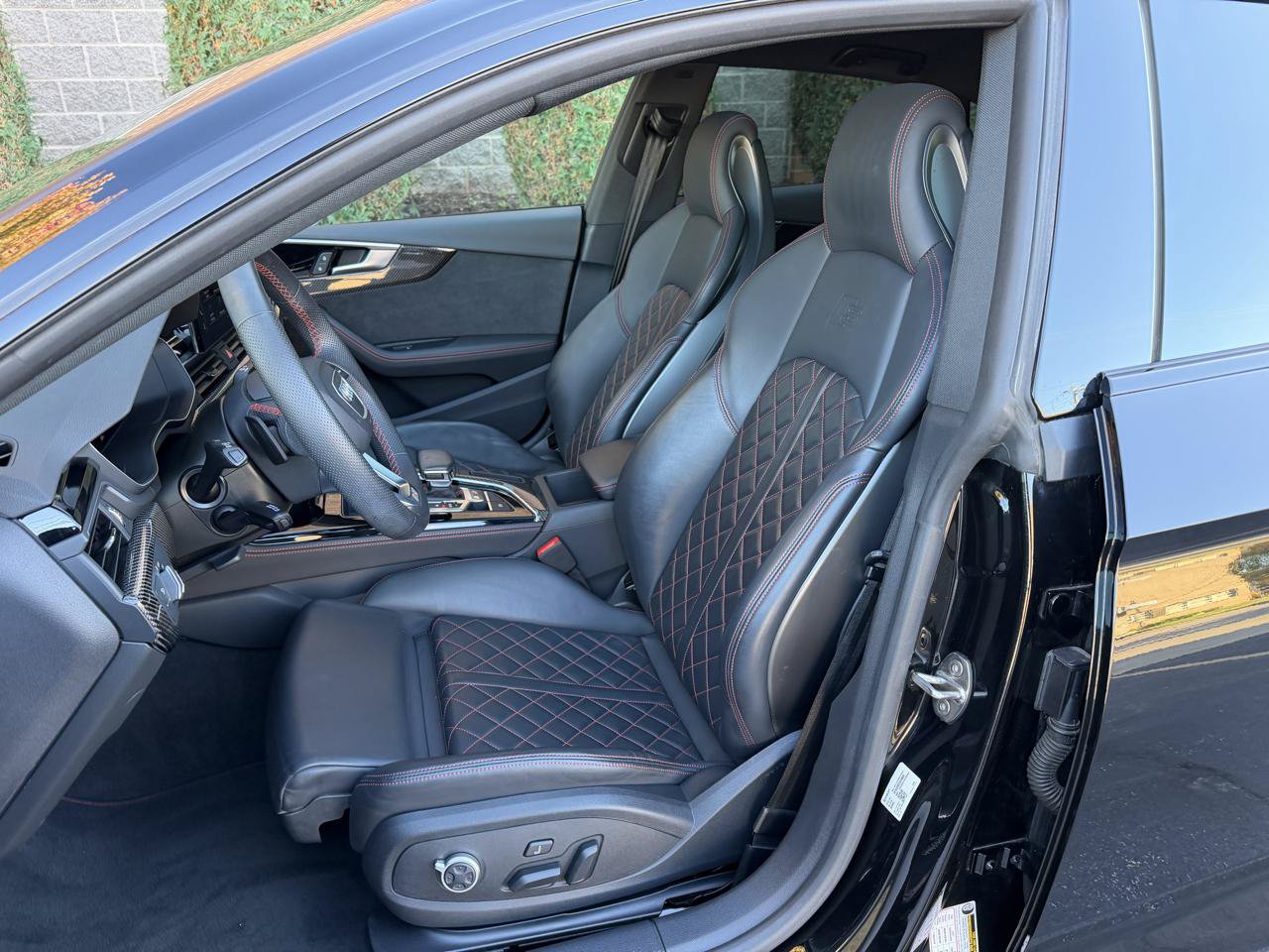 Used 2023 Audi S5 Premium Plus w/ Premium Plus Package AWD/4WD image 38