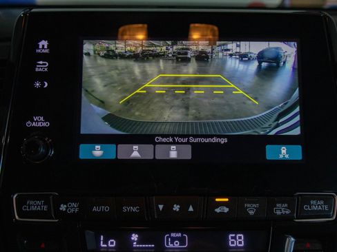 Used 2023 Honda Odyssey Sport image 6