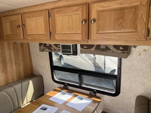 Used 2017 Ford E-450 and Econoline 450 Super Duty w/ Motorhome Prep Package RWD image 60