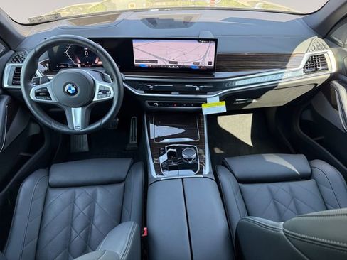 Certified 2026 BMW X5 xDrive40i w/ M Sport Package AWD/4WD image 10