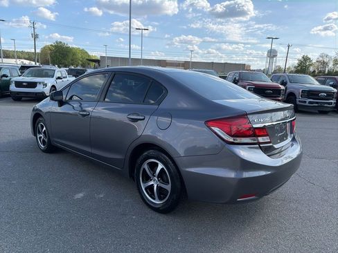 Used 2015 Honda Civic SE image 5