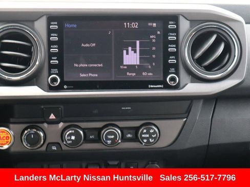 Used 2020 Toyota Tacoma TRD Sport image 19