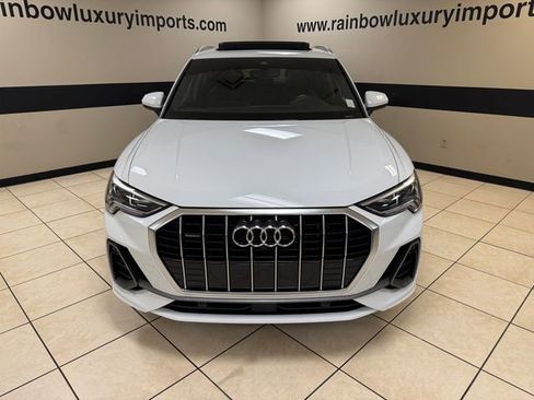Used 2024 Audi Q3 2.0T Premium Plus AWD/4WD image 2
