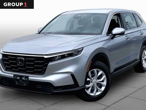 Used 2023 Honda CR-V LX image 1