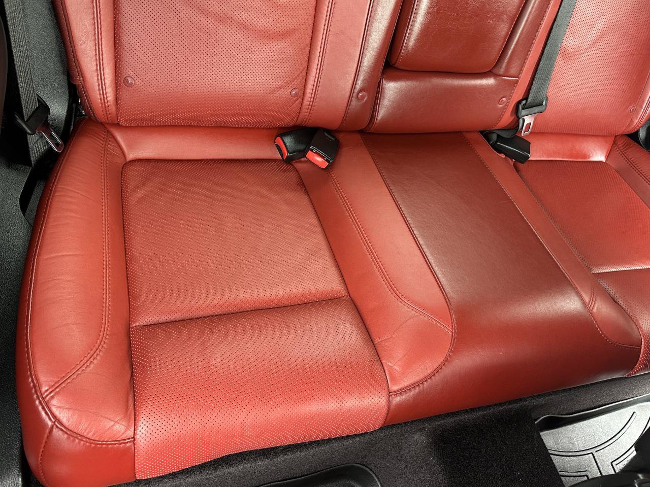 Used 2017 Dodge Challenger GT AWD/4WD image 42