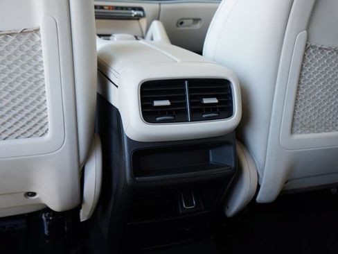 Used 2022 Mercedes-Benz GLE 350 4MATIC image 38