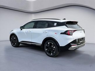 New 2026 Kia Sportage SX FWD video 3