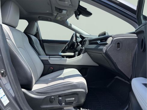 Used 2019 Lexus RX 350 AWD w/ Premium Package image 24