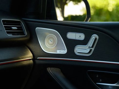 Used 2021 Mercedes-Benz GLE 350 GLE 350 Sport Utility 4D w/ Premium Package image 39