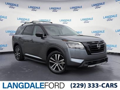 Used 2023 Nissan Pathfinder Platinum