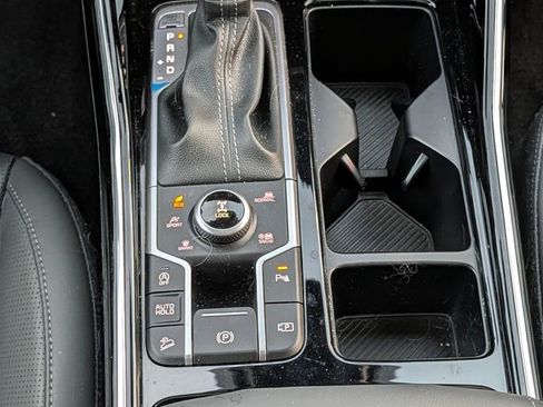 Used 2024 Kia Sorento SX image 30