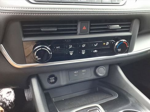 New 2026 Nissan Rogue S image 12