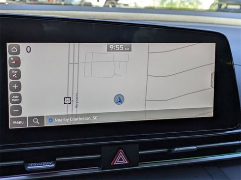 Certified 2024 Hyundai Elantra SEL image 22