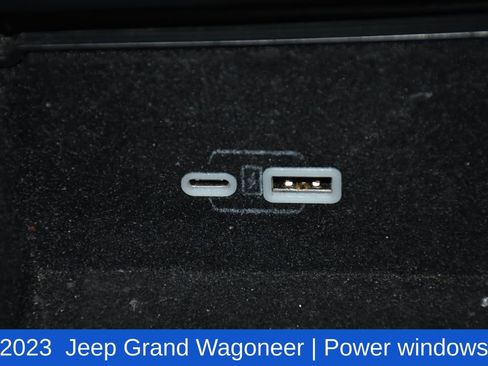 Used 2023 Jeep Grand Wagoneer 4WD image 18