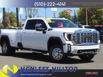 New 2026 GMC Sierra 3500 Denali w/ Denali Reserve Package