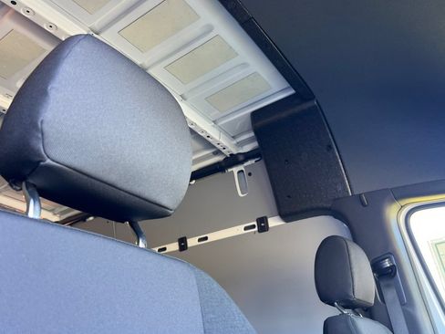 Used 2025 Mercedes-Benz Sprinter 2500 image 19