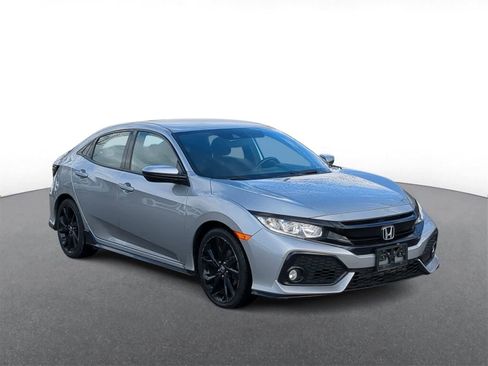 Used 2019 Honda Civic Sport image 2