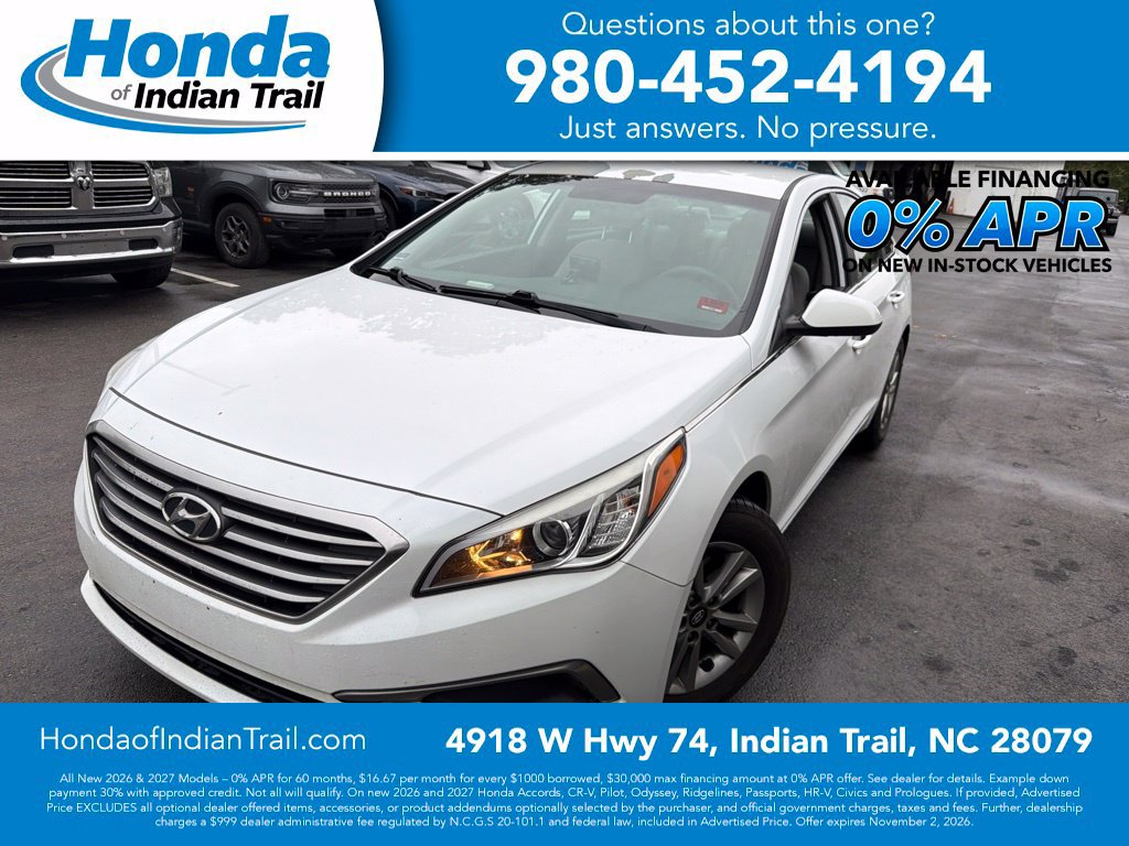 Used 2016 Hyundai Sonata SE FWD image 1
